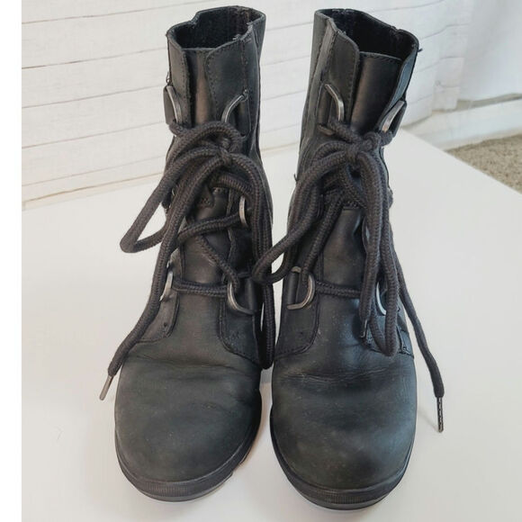 Sorel Joan of Arctic Wedge II in Black Leather, sz 6.5 - Picture 3 of 16